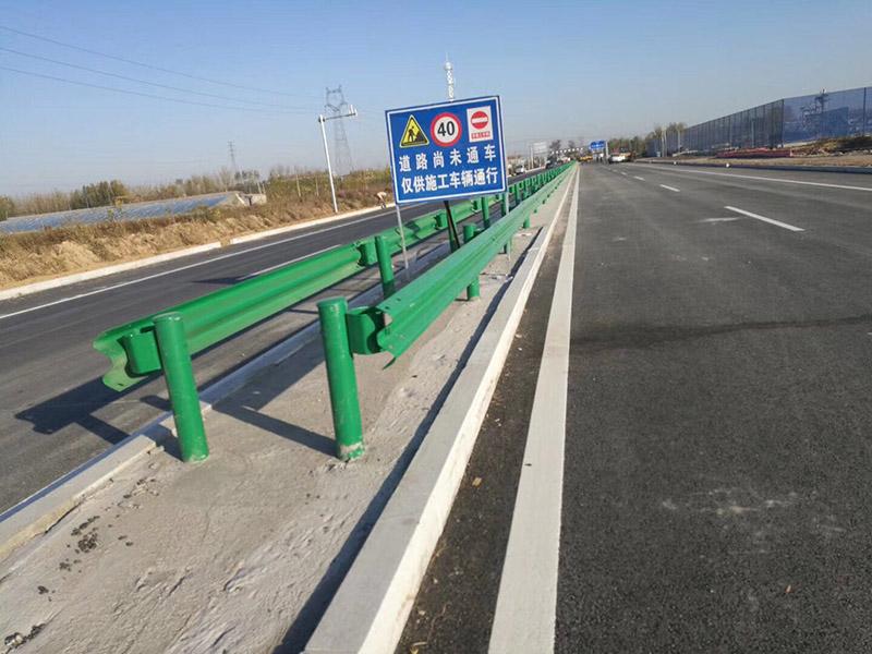 運城分隔帶護欄板